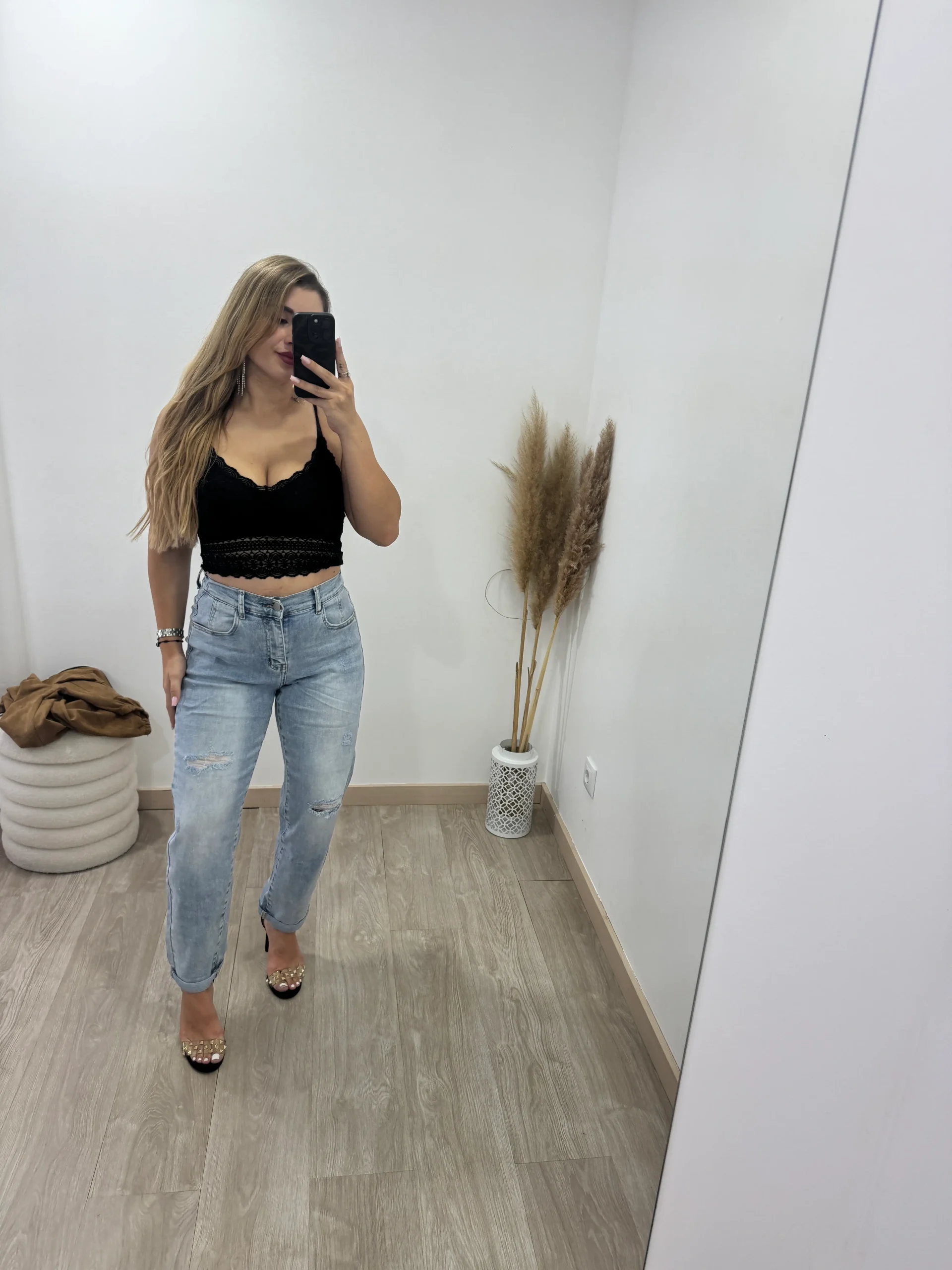 Mom (1)